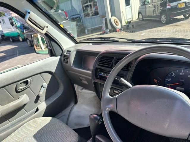 キャリイトラック  4WD AT3速 パワステ エアコン(14枚目)