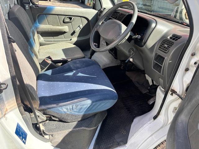 キャリイトラック  4WD AT3速 パワステ エアコン(16枚目)