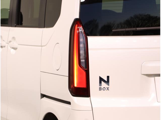 Ｎ－ＢＯＸ ベースグレード　衝突軽減システム　スマートキ－　カーテンエアバック　イモビライザー　ＥＣＯモード　横滑り防止　オートクルーズ　ＬＥＤヘッドライト　キーフリー　地デジ　パワーステアリング　オートエアコン（13枚目）