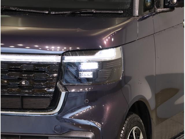 Ｎ－ＢＯＸカスタム コーディネートスタイル　オートクルーズ　マルチビューカメラ　フルセグ対応　Ｗ電動ドア　シートヒータ　ＬＥＤ　ＥＳＣ　ＥＴＣ　ソナー　ベンチシート　ＤＶＤ　アイドリングストップ　エアコン　ドラレコ（11枚目）