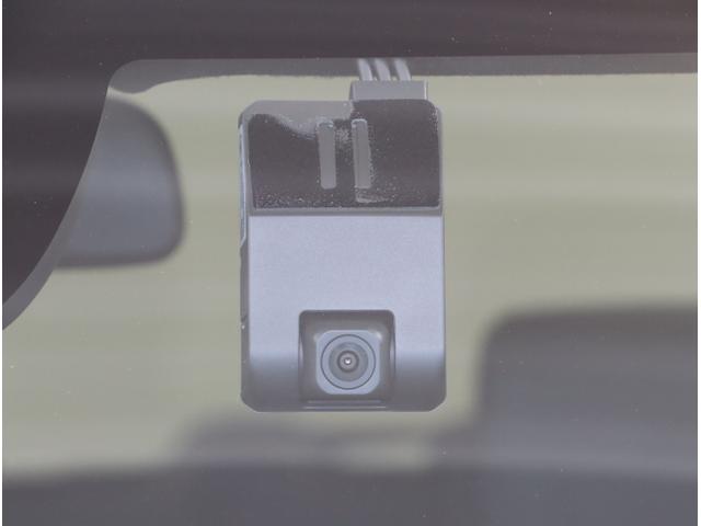 Ｎ－ＢＯＸカスタム ベースグレード　Ｗ電動ドア　ＵＳＢ接続　ＣＭＢＳ　Ｄレコ　ベンチシート　オートエアコン　スマートキ　ＬＥＤ　盗難防止装置　クルコン　ＥＴＣ　フルセグＴＶ　パワーステアリング　エアバッグ　ＥＳＣ　ＡＢＳ（37枚目）