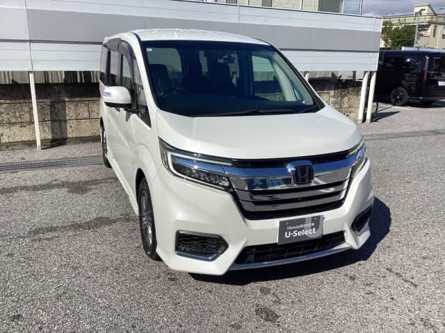 ステップワゴンスパーダ ｅ：ＨＥＶスパーダＧ・ＥＸホンダセンシング　エアバック　Ｐアシスト　地デジ　クルコン　サイドエアバッグ　シ－トヒ－タ－　衝突軽減システム　スマキー　ＬＥＤランプ　ドラレコ　ＡＢＳ　キーレス　ＥＴＣ（6枚目）