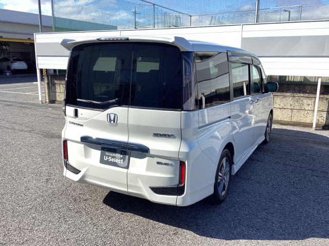 ステップワゴンスパーダ ｅ：ＨＥＶスパーダＧ・ＥＸホンダセンシング　エアバック　Ｐアシスト　地デジ　クルコン　サイドエアバッグ　シ－トヒ－タ－　衝突軽減システム　スマキー　ＬＥＤランプ　ドラレコ　ＡＢＳ　キーレス　ＥＴＣ（8枚目）
