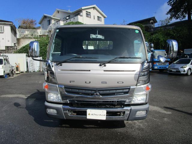 キャンター 　平ボディ　ワイドロング　３ｔ積載　カスタムＥＴＣ　左電格ミラー　バックカメラ　ナビ（社外）ＴＶ　Ｆ５速ＭＴ走行距離：４５，７２０ｋｍ　燃料：軽油車検：Ｒ８年３月１３日工具　ジャッキ　記録簿（2枚目）