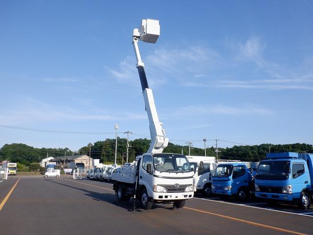 デュトロ 　９．７ｍ　高所作業車　アイチコーポレーション　ＳＨ０９Ａ　オートマ（13枚目）