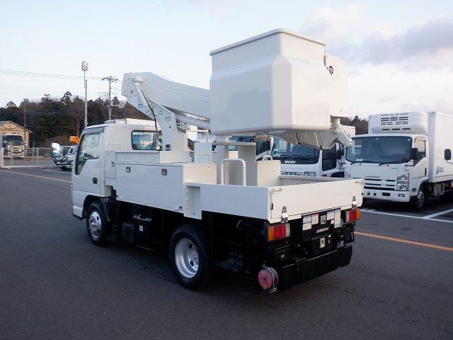 エルフトラック 　高所作業車　タダノ　ＡＴ－１００－４型　９．９ｍ　２００ｋｇバケット　通信工事仕様　作業半径７．６ｍ（3枚目）