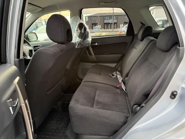 ラッシュ Ｇ　Ｌパッケージ　純正ナビ　ＥＴＣ　４ＷＤ　背面タイヤ（10枚目）