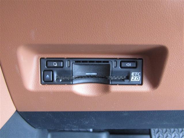 ヴェルファイアハイブリッド Z プレミア 衝突被害軽減ブレーキ Bモニター ムーンR フルセグ地デジTV 両側Pスライドドア 記録簿 ナビテレビ エアバッグ LEDライト 本革シート キーレス アルミホイール ドライブレコーダー 3列シート(12枚目)