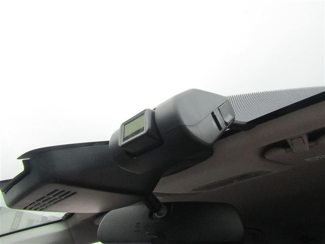 シエンタ ハイブリッド　ファンベースＧ　モデリスタエアロ　パノラマモニター　シート・ステアリングヒーター　ワンオーナー　ＥＴＣ　プリクラッシュセーフティー　運転席エアバック　整備記録簿　ＬＥＤライト　イモビライザー　フルセグＴＶ　クルコン（9枚目）