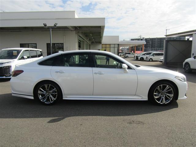 クラウンハイブリッド RSアドバンス 地デジ 衝突被害軽減装置 ドライブレコーダ 黒革シート LEDヘットライト クルコン AC エアバッグ ナビTV セキュリティーアラーム キーフリー スマートキ パワーウィンドウ メモリナビ アルミ(6枚目)