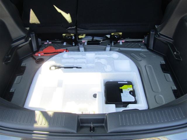 アクア GRスポーツ ワンオーナー パノラマモニター ドラレコ スマートキー&プッシュスタート イモビライザー LEDライト 衝突軽減ブレーキ 地デジ ワンオーナー車 クルコン メモリナビ オートエアコン ETC(18枚目)