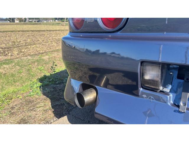 スカイライン ＧＴＳ－ｔタイプＭ　純正５速　ＢＮスポーツフルエアロ　ターボ　全塗装　社外リアフェンダー　ＧＴウィング　車高調　インタークーラー　フルバケ　ＧＲｅｄｄｙブーコン　社外マフラー　社外ハンドル　社外エアクリ　タワーバー（8枚目）