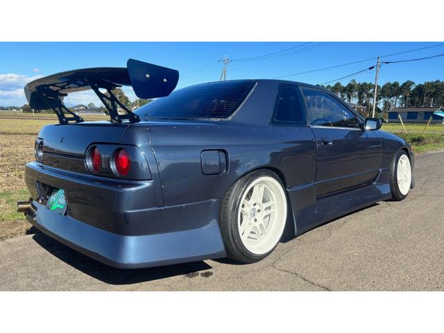 スカイライン ＧＴＳ－ｔタイプＭ　純正５速　ＢＮスポーツフルエアロ　ターボ　全塗装　社外リアフェンダー　ＧＴウィング　車高調　インタークーラー　フルバケ　ＧＲｅｄｄｙブーコン　社外マフラー　社外ハンドル　社外エアクリ　タワーバー（10枚目）