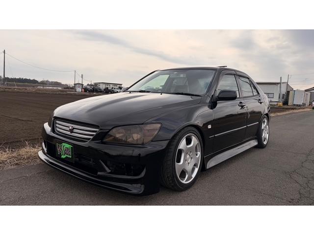 アルテッツァ RS200 Zエディション 6MT 中期型 サンルーフ 全塗装済 フルエアロ 社外テール 社外アルミ 車高調 ウィルズウィンエアクリーナー リアアーム リアメンバーサポート ステアリングクイックリリース ETC タイベル交換歴有(2枚目)