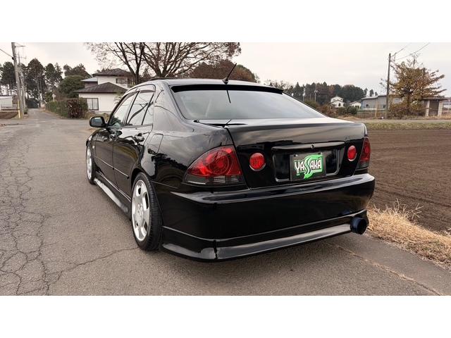 アルテッツァ RS200 Zエディション 6MT 中期型 サンルーフ 全塗装済 フルエアロ 社外テール 社外アルミ 車高調 ウィルズウィンエアクリーナー リアアーム リアメンバーサポート ステアリングクイックリリース ETC タイベル交換歴有(7枚目)