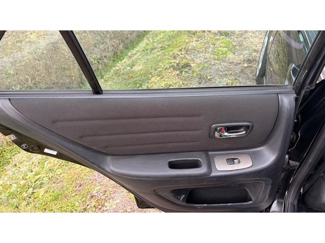 アルテッツァ RS200 Zエディション 6MT 中期型 サンルーフ 全塗装済 フルエアロ 社外テール 社外アルミ 車高調 ウィルズウィンエアクリーナー リアアーム リアメンバーサポート ステアリングクイックリリース ETC タイベル交換歴有(43枚目)