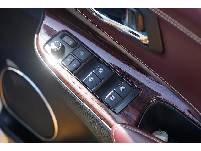 ハリアーハイブリッド プレミアム　４ＷＤ　レーンアシスト　クルーズコントロール　オートハイビーム　パワーバックドア　ＬＥＤヘッドライト　ハーフレザー　パワーシート　純正９インチナビ　Ｂｌｕｅｔｏｏｔｈ　バックカメラ　ドラレコ　ＥＴＣ（30枚目）