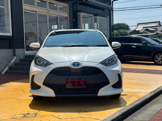 ヤリス ハイブリッドＸ　純正マルチナビ　衝突軽減ブレーキ　レーンアシスト　クリアランスソナー　アダプティブクルーズコントロール　Ｂｌｕｅｔｏｏｔｈ　ビルトインＥＴＣ　バックカメラ　ステアリングリモコン　オートハイビーム（15枚目）
