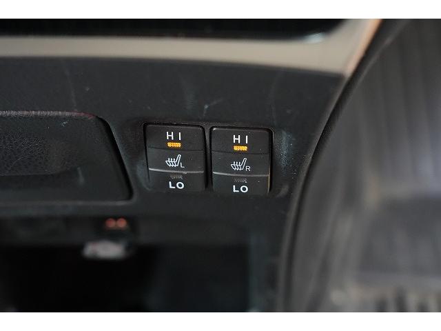 エスクァイア Ｇｉ　ブラックテーラード　４ＷＤ　両側パワースライドドア　純正ナビ　衝突軽減ブレーキ　レーンアシスト　クリアランスソナー　フルセグ　Ｂｌｕｅｔｏｏｔｈ　バックカメラ　クルーズコントロール　ビルトインＥＴＣ　ＬＥＤヘッドライト（11枚目）