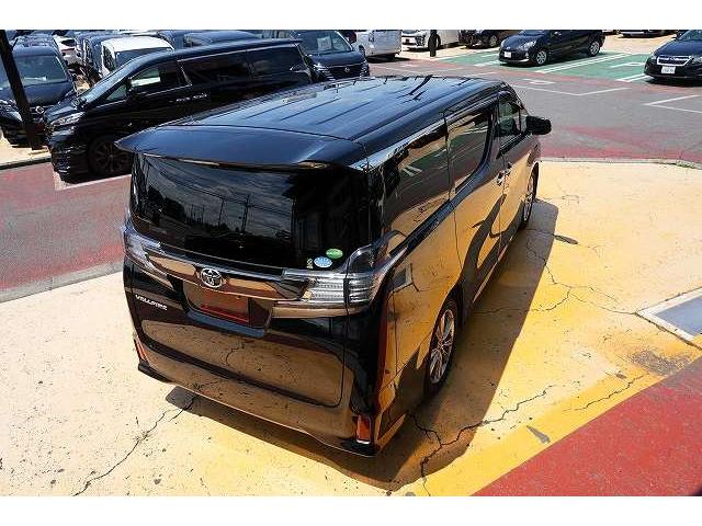 ヴェルファイア ２．５Ｚ　Ａエディション　ゴールデンアイズ　ワンオーナー　純正大型ナビ　フルセグ　Ｂｌｕｅｔｏｏｔｈ　バックカメラ　フリップダウンモニター　衝突軽減ブレーキ　レーダークルーズコントロール　両側パワースライドドア　クリアランスソナー　ハーフレザー（28枚目）