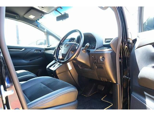 ヴェルファイア ２．５Ｚ　Ａエディション　ゴールデンアイズ　ワンオーナー　純正大型ナビ　フルセグ　Ｂｌｕｅｔｏｏｔｈ　バックカメラ　フリップダウンモニター　衝突軽減ブレーキ　レーダークルーズコントロール　両側パワースライドドア　クリアランスソナー　ハーフレザー（35枚目）