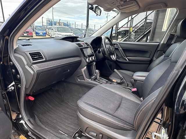 フォレスター Ｘ－ブレイク　４ＷＤ　パドルシフト　ルーフレール　衝突被害軽減ブレーキ　レーンアシスト　ブラインドスポット　アクティブクルーズコントロール　ハーフレザーシート　純正ＳＤナビ　Ｂｌｕｅｔｏｏｔｈオーディオ　ＥＴＣ（40枚目）