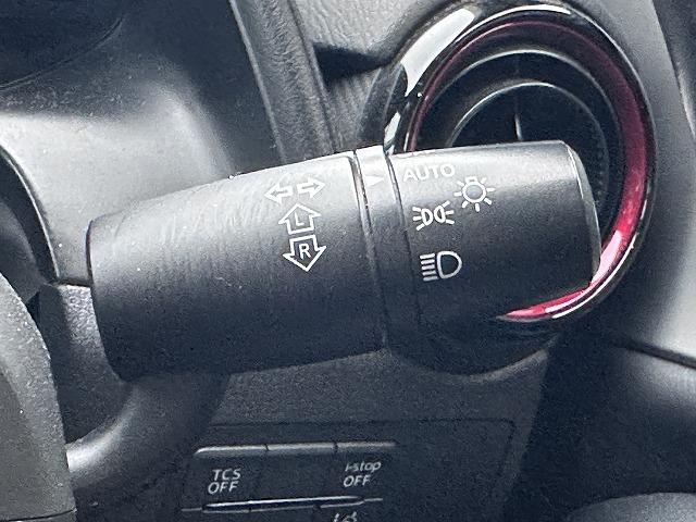 ＣＸ－３ ＸＤ　ツーリング　純正ＳＤナビ　フルセグＴＶ　Ｂｌｕｅｔｏｏｔｈオーディオ　バックカメラ　衝突被害軽減ブレーキ　レーンアシスト　ヘッドアップディスプレイ　アダプティブクルーズコントロール　ブラインドスポット　ＥＴＣ（7枚目）