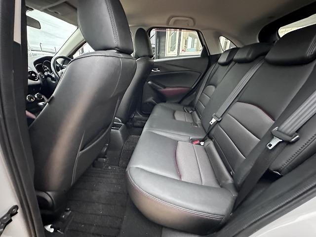 ＣＸ－３ ＸＤ　ツーリング　純正ＳＤナビ　フルセグＴＶ　Ｂｌｕｅｔｏｏｔｈオーディオ　バックカメラ　衝突被害軽減ブレーキ　レーンアシスト　ヘッドアップディスプレイ　アダプティブクルーズコントロール　ブラインドスポット　ＥＴＣ（35枚目）