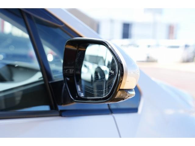 プリウスPHV Aプレミアム 純正11.6インチナビ フルセグTV Bluetooth ステアリングヒーター 衝突被害軽減ブレーキ レーンアシスト アクティブクルーズコントロール ヘッドアップ クリアランスソナー ETC2.0(2枚目)