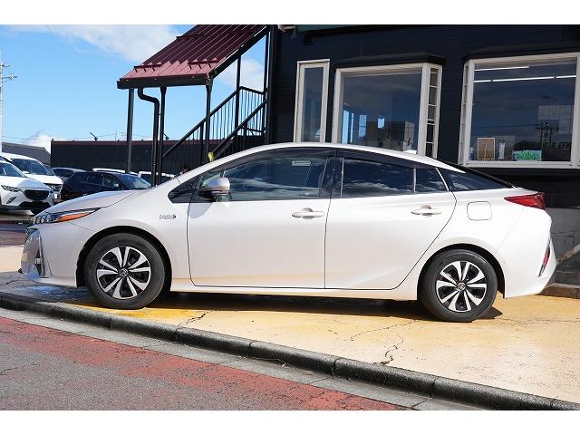 プリウスPHV Aプレミアム 純正11.6インチナビ フルセグTV Bluetooth ステアリングヒーター 衝突被害軽減ブレーキ レーンアシスト アクティブクルーズコントロール ヘッドアップ クリアランスソナー ETC2.0(29枚目)