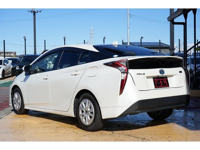 TOYOTA PRIUS S SAFETY PLUS
