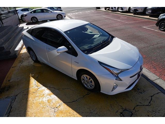 TOYOTA PRIUS S SAFETY PLUS