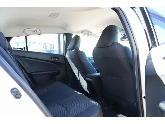 TOYOTA PRIUS S SAFETY PLUS