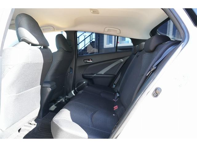 TOYOTA PRIUS S SAFETY PLUS