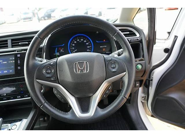 シャトル ハイブリッドX 純正メモリナビ フルセグTV Bluetoothオーディオ バックカメラ パドルシフト 衝突被害軽減ブレーキ オートクルーズコントロール LEDヘッドライト フォグライト ハーフレザーシート ETC(3枚目)