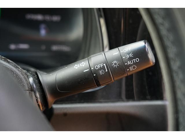 シャトル ハイブリッドZ ホンダセンシング 純正メモリナビ フルセグTV Bluetoothオーディオ バックカメラ 衝突被害軽減ブレーキ レーンアシスト アクティブクルーズコントロール LEDヘッドライト オートハイビーム 前席シートヒーター(6枚目)