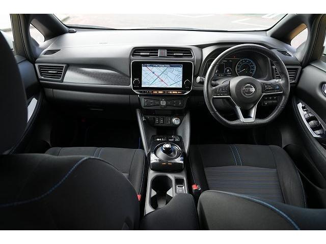 リーフ X Vセレクション プロパイロット デジタルインナーミラー ステアリングヒーター 純正ナビ フルセグTV Bluetoothオーディオ 全方位カメラ 衝突被害軽減ブレーキ レーンアシスト アクティブクルーズコントロール(2枚目)