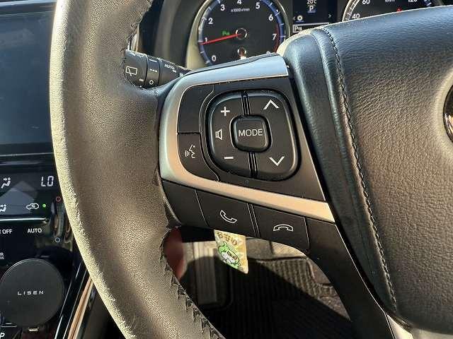 ハリアー プレミアム 社外フロント&リアスポイラー 社外(ALPINE)ナビ フルセグTV Bluetoothオーディオ バックカメラ 衝突軽減ブレーキ レーンアシスト アクティブクルーズコントロール クリアランスソナー(4枚目)