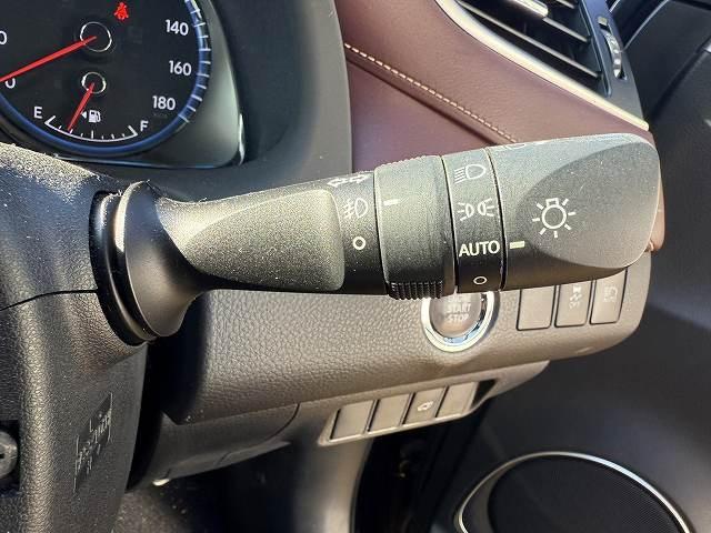 ハリアー プレミアム 社外フロント&リアスポイラー 社外(ALPINE)ナビ フルセグTV Bluetoothオーディオ バックカメラ 衝突軽減ブレーキ レーンアシスト アクティブクルーズコントロール クリアランスソナー(6枚目)