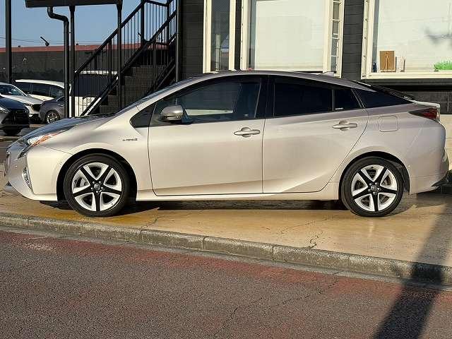 プリウス Aツーリングセレクション 衝突軽減ブレーキ レーンアシスト パーキングアシスト 追従クルーズコントロール ブラインドスポットモニター 純正9インチナビ バックカメラ フルセグ Bluetooth LEDヘッドライト ETC(19枚目)