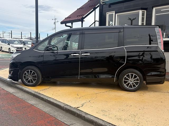 エスクァイア ハイブリッドＧｉ　モデリスタエアロ　両側パワースライドドア　純正ＳＤナビ　フルセグ　Ｂｌｕｅｔｏｏｔｈ　バックカメラ　フリップダウンモニター　衝突被害軽減ブレーキ　レーンアシスト　ＥＴＣ（8枚目）