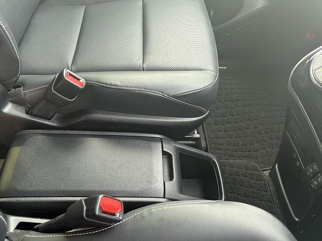 エスクァイア ハイブリッドＧｉ　モデリスタエアロ　両側パワースライドドア　純正ＳＤナビ　フルセグ　Ｂｌｕｅｔｏｏｔｈ　バックカメラ　フリップダウンモニター　衝突被害軽減ブレーキ　レーンアシスト　ＥＴＣ（27枚目）