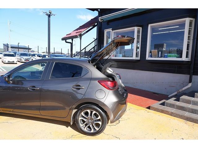 デミオ ＸＤツーリング　ブレーキサポート　ヘッドアップディスプレイ　クルーズコントロール　純正ＳＤナビ　バックカメラ　Ｂｌｕｅｔｏｏｔｈ　フルセグ　純正１６アルミホイール　アイドリングストップ　ＬＥＤヘッドライト　ＥＴＣ（43枚目）