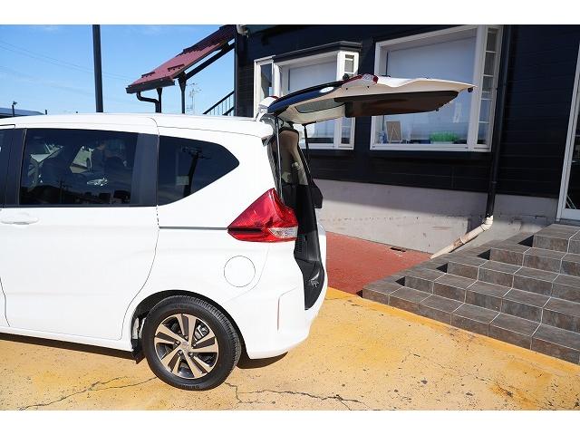 フリードハイブリッド ハイブリッド・Gホンダセンシング 両側パワースライドドア 社外ナビ Bluetooth バックカメラ 衝突軽減ブレーキ レーンアシスト レーダークルーズコントロール ハーフレザーシート ビルトインETC(40枚目)