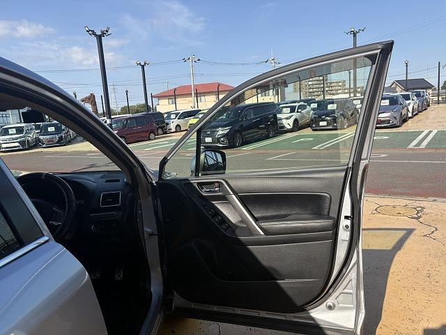 フォレスター 2.0XT アイサイト 4WD パドルシフト バックカメラ アクティブクルーズコントロール レーンアシスト 衝突被害軽減ブレーキ 純正ナビ バックカメラ Bluetoothオーディオ フルセグ ハーフレザーシート(41枚目)