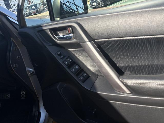 フォレスター 2.0XT アイサイト 4WD パドルシフト バックカメラ アクティブクルーズコントロール レーンアシスト 衝突被害軽減ブレーキ 純正ナビ バックカメラ Bluetoothオーディオ フルセグ ハーフレザーシート(42枚目)