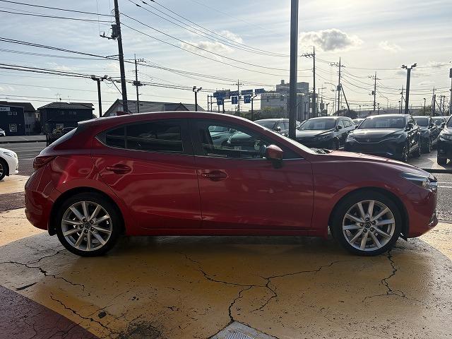 アクセラスポーツ 22XD プロアクティブ 4WD 衝突軽減ブレーキ レーンアシスト 追従クルーズコントロール ヘッドアップディスプレイ ステアリングヒーター 純正ナビ バックカメラ フルセグ Bluetooth オートハイビーム ETC(17枚目)