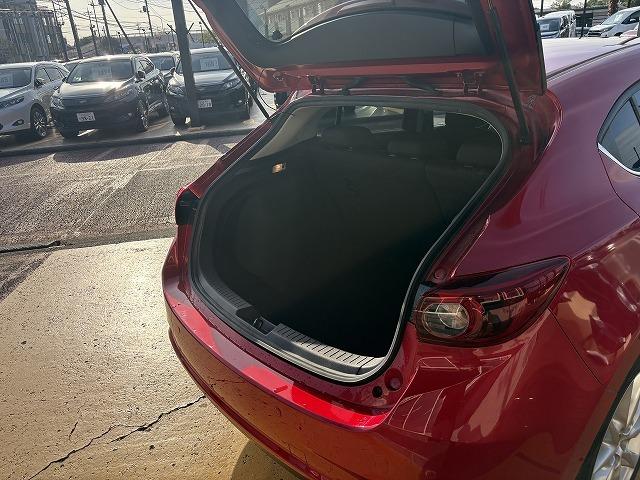 アクセラスポーツ 22XD プロアクティブ 4WD 衝突軽減ブレーキ レーンアシスト 追従クルーズコントロール ヘッドアップディスプレイ ステアリングヒーター 純正ナビ バックカメラ フルセグ Bluetooth オートハイビーム ETC(27枚目)