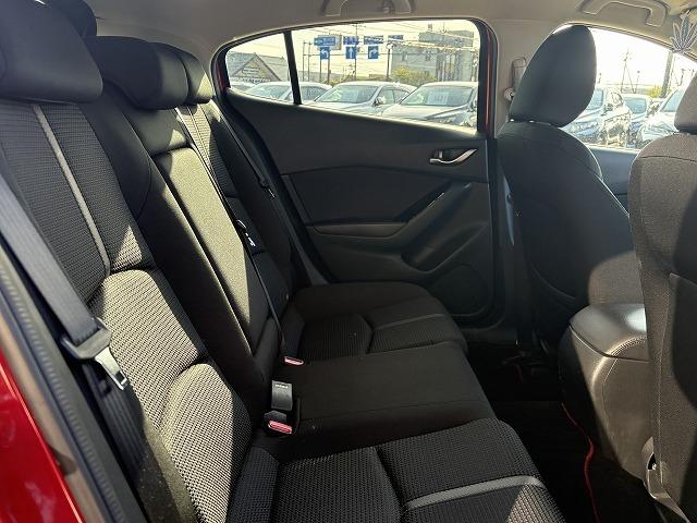 アクセラスポーツ 22XD プロアクティブ 4WD 衝突軽減ブレーキ レーンアシスト 追従クルーズコントロール ヘッドアップディスプレイ ステアリングヒーター 純正ナビ バックカメラ フルセグ Bluetooth オートハイビーム ETC(33枚目)