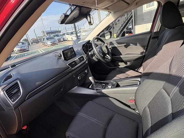 アクセラスポーツ 22XD プロアクティブ 4WD 衝突軽減ブレーキ レーンアシスト 追従クルーズコントロール ヘッドアップディスプレイ ステアリングヒーター 純正ナビ バックカメラ フルセグ Bluetooth オートハイビーム ETC(40枚目)